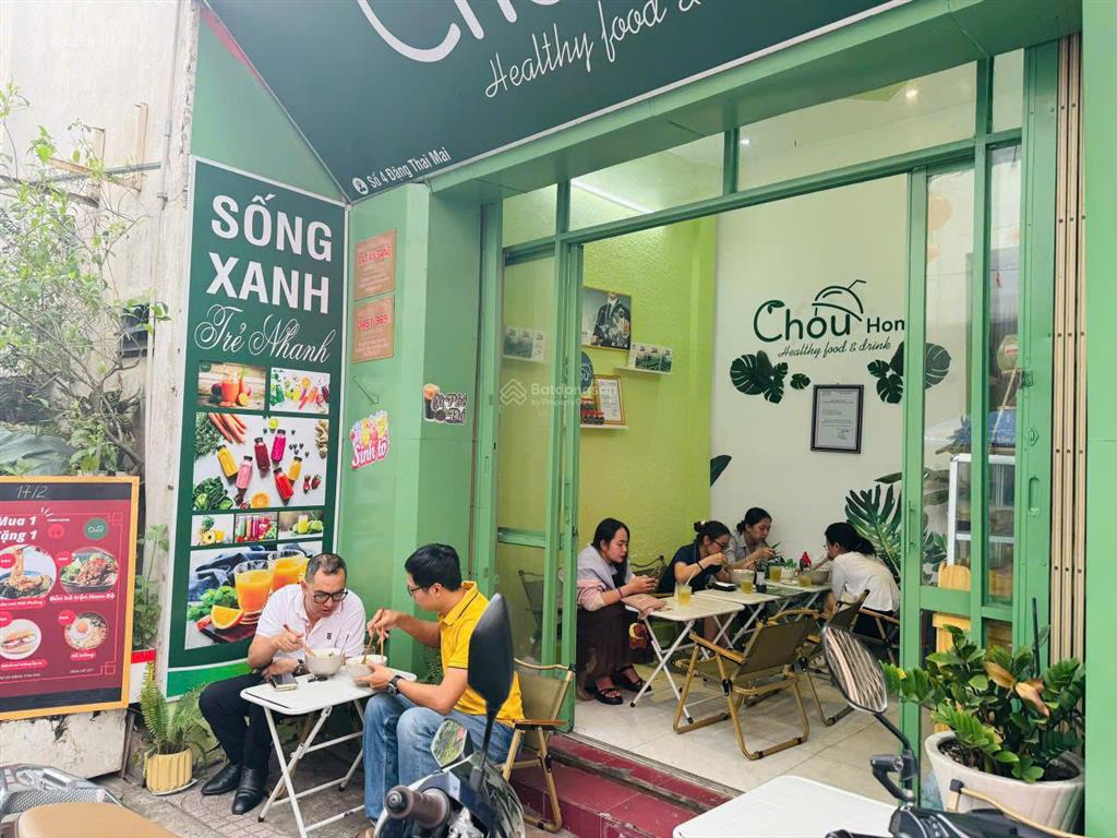 Bán nhà mặt tiền 3 tầng ngay trung tâm, nhiều văn phòng, ngân hàng