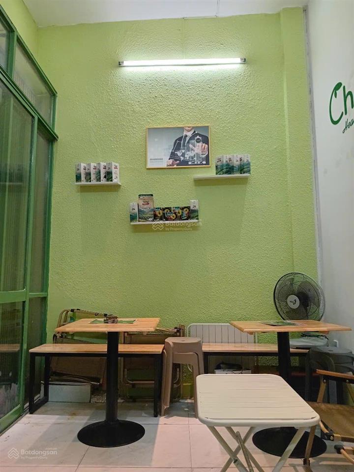 Bán nhà mặt tiền 3 tầng ngay trung tâm, nhiều văn phòng, ngân hàng