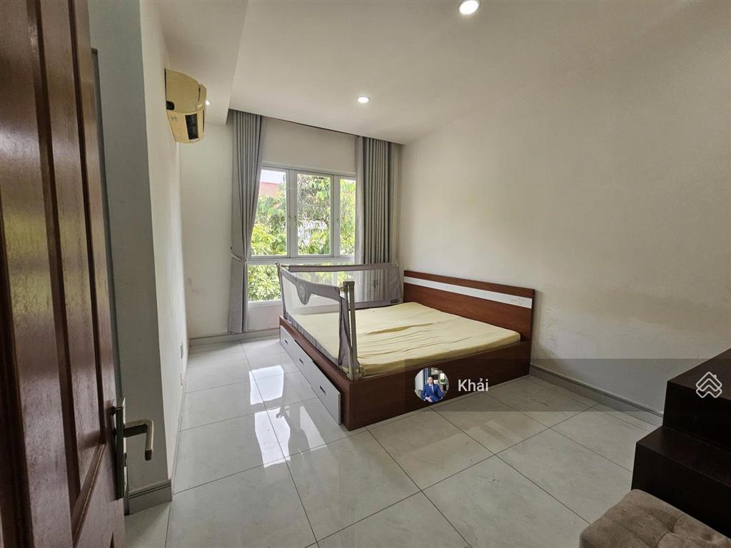 Nhà phố eco xuân khu componud đầy đủ tiện ích, có hồ bơi, sân tenis, bóng đá, cách lotte mart 500m