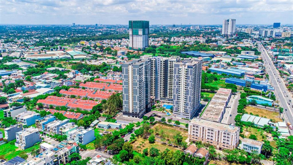 Bán căn 1pn 47m2, đầy đủ nội thất sẵn hợp đồng thuê, sổ sẵn cc ngay, giá tốt chỉ 1,7 tỷ