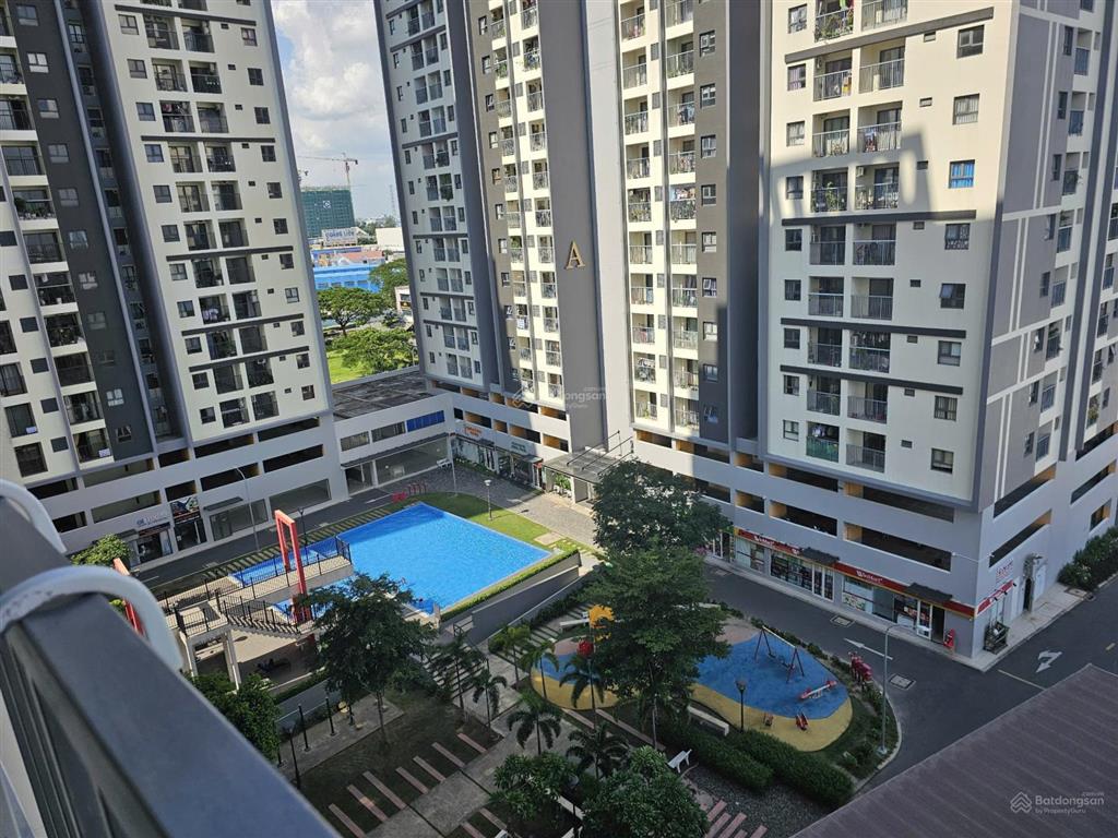 Bán căn 1pn 47m2, đầy đủ nội thất sẵn hợp đồng thuê, sổ sẵn cc ngay, giá tốt chỉ 1,7 tỷ