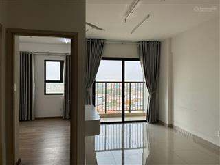 Cần cho thuê căn 2pn, 67m2, nhà có nội thất tương đối, hướng mát ở được ngay