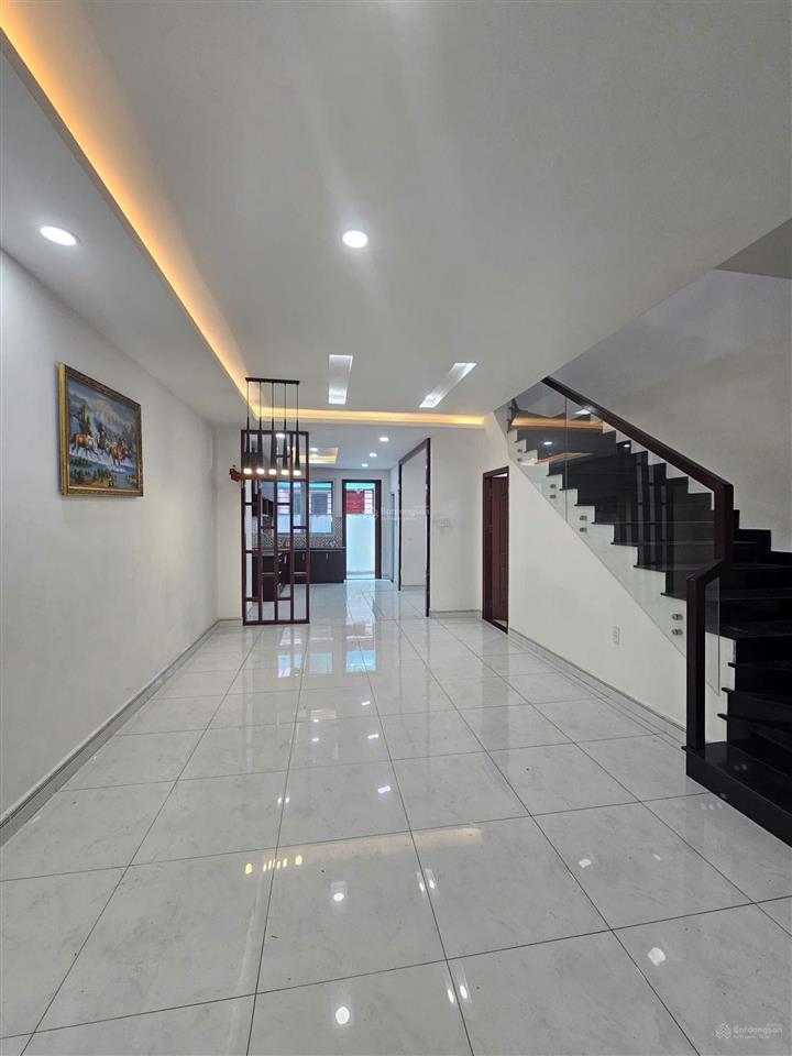 Nhà phố trong khu biệt lập eco xuân, khu compond, đủ tiện tích hồ bơi, tennis,... giá 6ty7