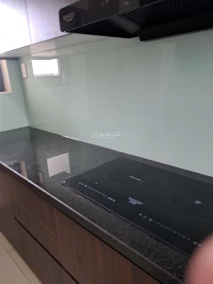 Căn hộ góc, 3pn, 2wc, nhà hoàn thiện có bếp rèm, giá bán tốt chỉ 2,65 tỷ (còn tl), shr cc ngay