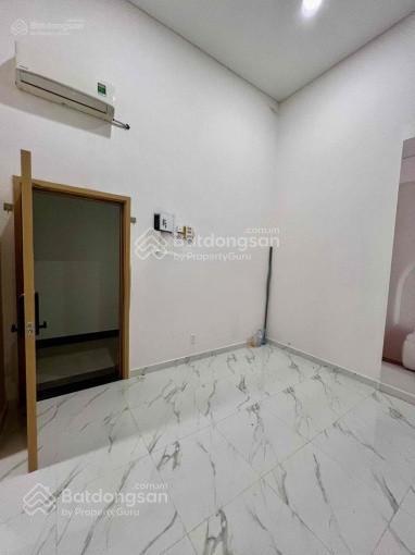 Cho thuê căn 32m2, giá 6tr/th có máy lạnh, rèm