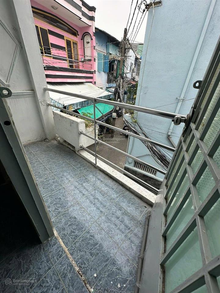 Nhà bán trệt 1 lầu đúc btct có sổ hồng riêng  hẻm 3m đường văn thân p8 q6