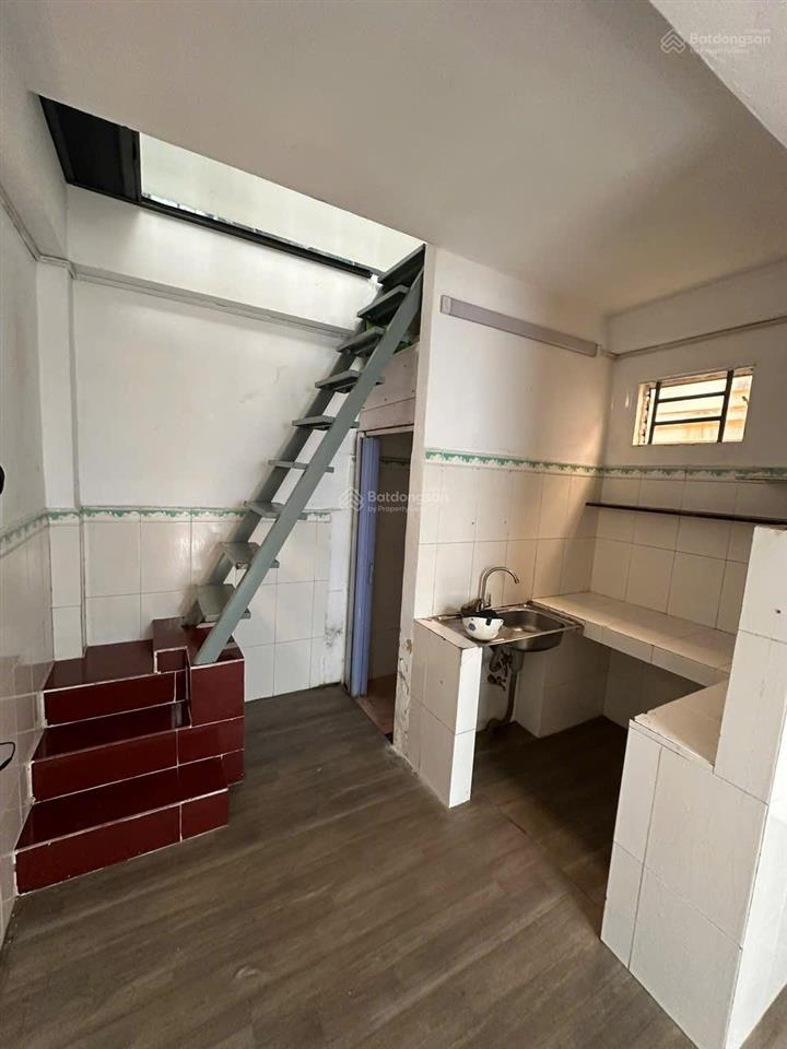 Nhà bán trệt 1 lầu đúc btct có sổ hồng riêng  hẻm 3m đường văn thân p8 q6