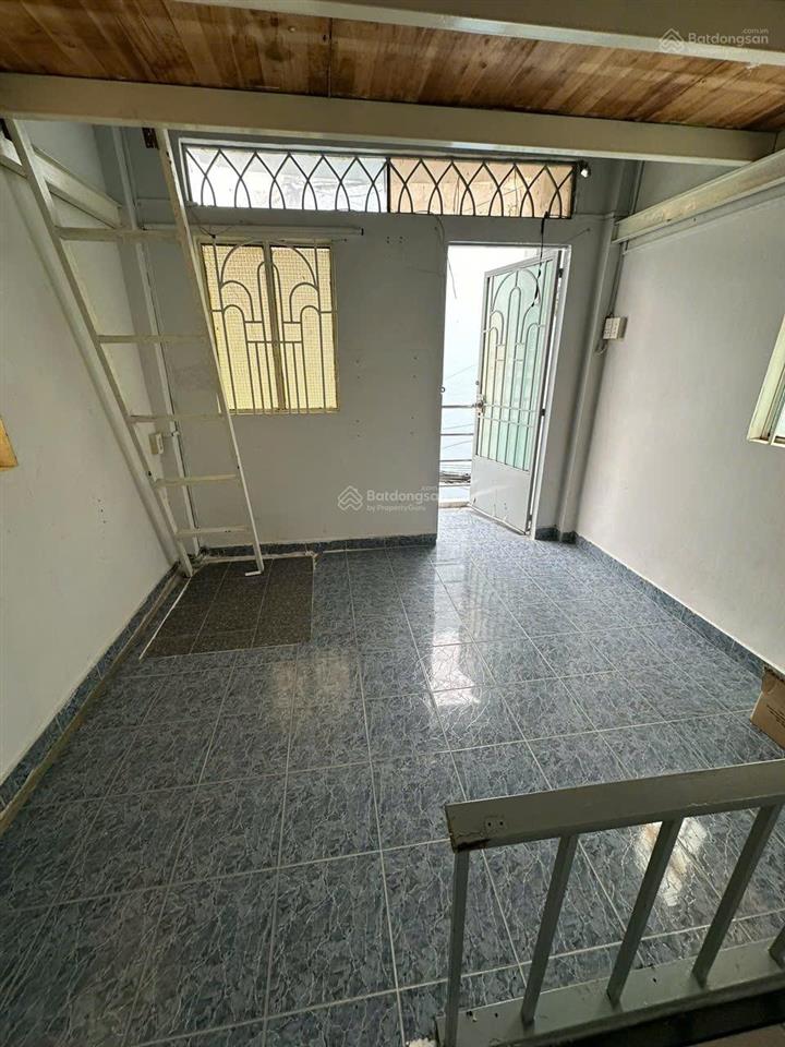 Nhà bán trệt 1 lầu đúc btct có sổ hồng riêng  hẻm 3m đường văn thân p8 q6