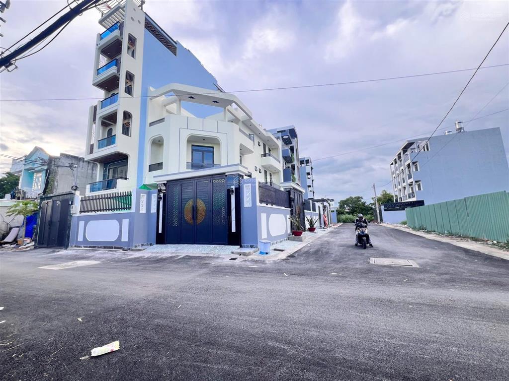 Bán lô đất 80m2, đường 8m, gần chung cư thạnh lộc giá chỉ nhỉnh 4 tỷ, đường ô tô 8m. gần ngã 4 ga