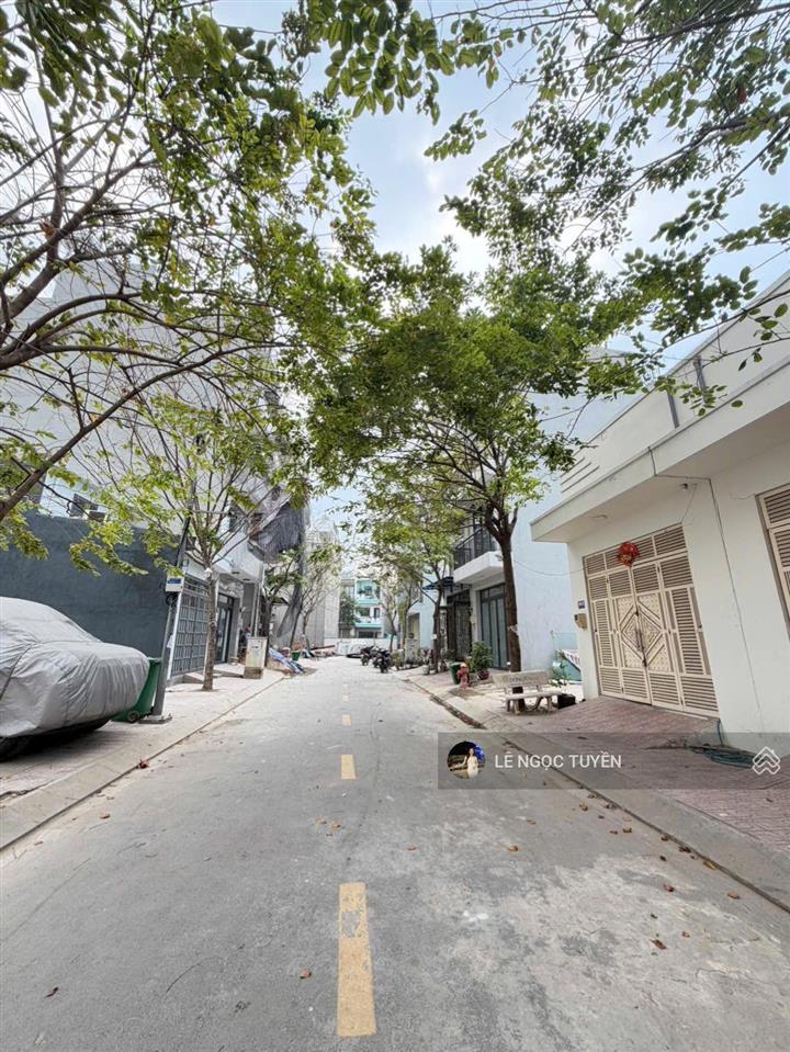Bán lô đất đẹp, hiếm, chỉ 1 sẹc ngắn vườn lài, đường 10m, vừa ở vừa kinh doanh ok