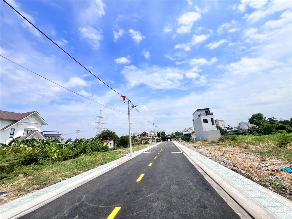 4 tỷ lô đất đường nhựa 1 sẹc thạnh lộc 14, giá đầu tư, sát ngã 4 ga qua q gò vấp