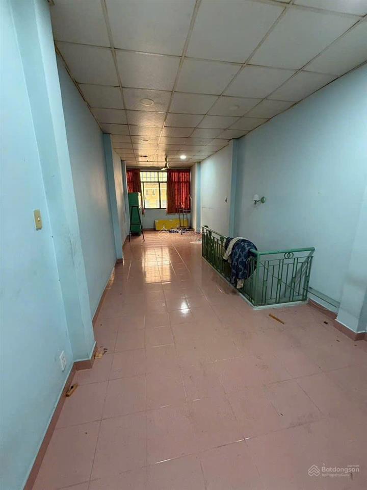 Chính chủ bán nhà hẻm xe hơi 6m lãnh binh thăng, quận 11, 1 trệt 2 lầu đúc