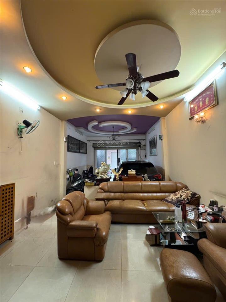 Chú tư bán nhà 4.5x23m hẻm xe hơi, 3 lầu lạc long quân phường 5 quận 11