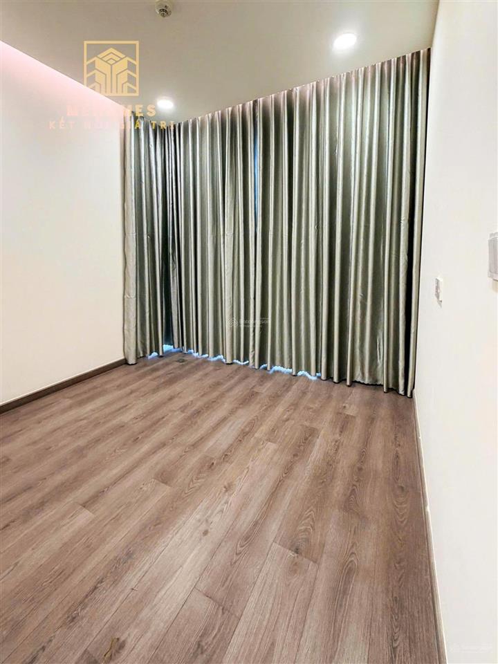 Cần bán nhanh căn diamond centery, 86m2, 2pn, tầng đẹp (celadon city) giá tốt thị trường