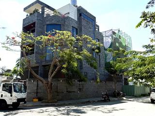 Cho thuê căn biệt thự sân vườn cao cấp p.thạnh mỹ lợi q2 (ubndq2) 400m2 120tr/th