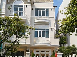 Cầm khoá cho thuê căn bt 10x19m hầm+4 tầng mt đường 34 trần não q2, phù hợp kdtmdv 90tr/th