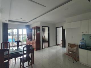Cần cho thuê căn hộ 3 phòng ngủ, nhà mới vào ở ngay