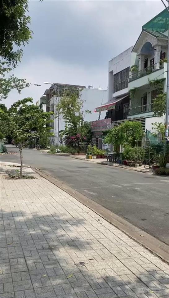 Bán nhà quận 3 giá rẻ,bán nhà hxh đường bàn cờ 5.3 x 17 giá rẻ nhất thị trường