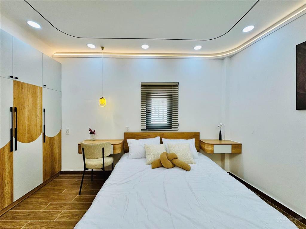 Hoa hồng 80tr bán nhà 4 phòng ngủ đường phan văn hân, phường gia định, bình thạnh