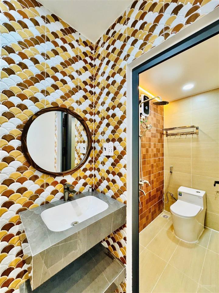 Hoa hồng 80tr bán nhà 4 phòng ngủ đường phan văn hân, phường gia định, bình thạnh