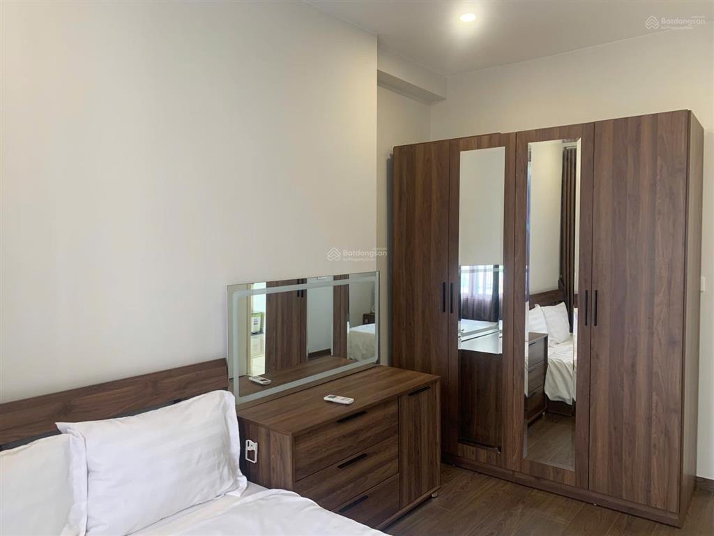 Bán căn 53m2 1pn, full nt, view hồ bơi, đông nam