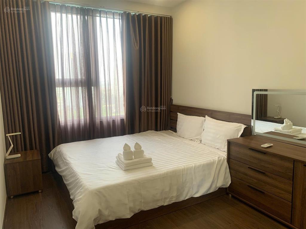 Bán căn 53m2 1pn, full nt, view hồ bơi, đông nam