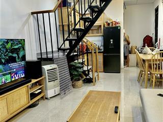 Cho thuê giá 5,5tr có 2 phòng ngủ, hẻm oto