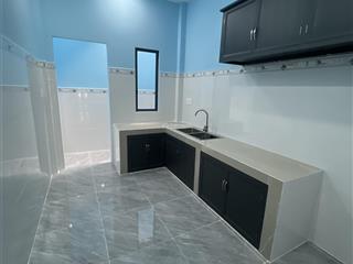 Chính chủ cho thuê nhà nguyên căn mới xây 3 phòng ngủ, hẻm xe hơi giá 7tr