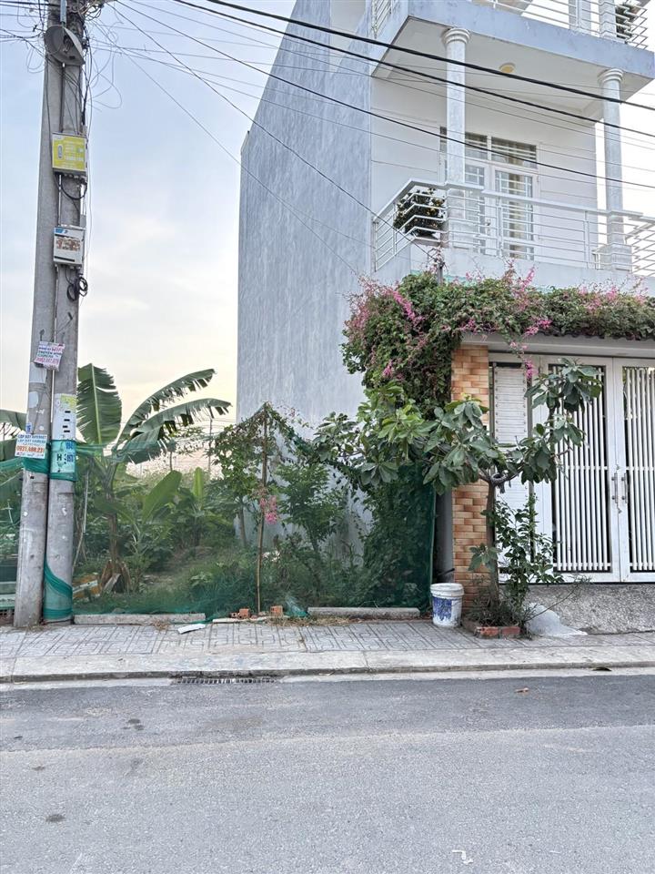 Đất mặt tiền hẻm xe hơi đường gò cát, khu dân cư đồng bộ giá 4,2 tỷ xây ở đẹp cực kì luôn