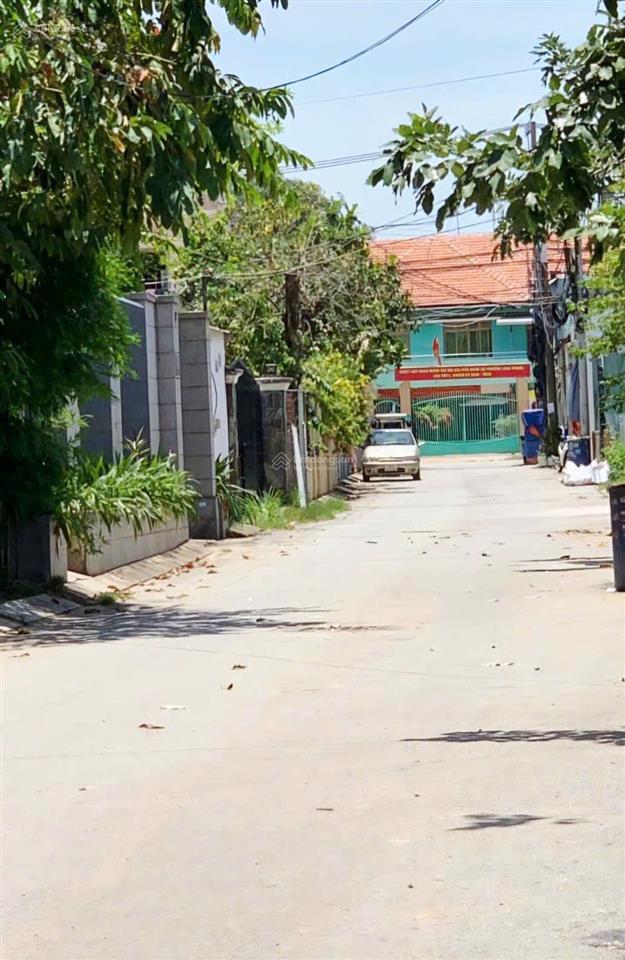 Bán đất hẻm xe hơi đường lò lu, gần trưởng tiểu học giá 3,35 tỷ cho 60 m2 thổ cư