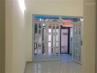 Bán nhà 2 lầu trung tâm phường long trường giá 4,2 tỷ diện tích đất 56m2