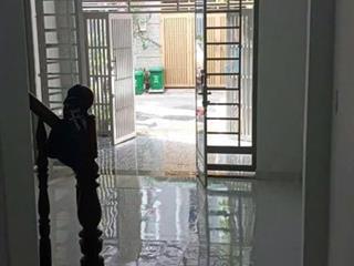 Chủ gửi bán nhanh nhà hẻm xe hơi gần ủy ban phú hữu 1 trệt 2 lầu giá đầu tư