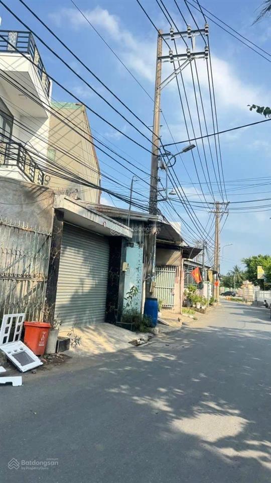 Chính chủ gửi bán nhà 2 tầng mặt tiền đường 836 giá đầu tư hoặc ở