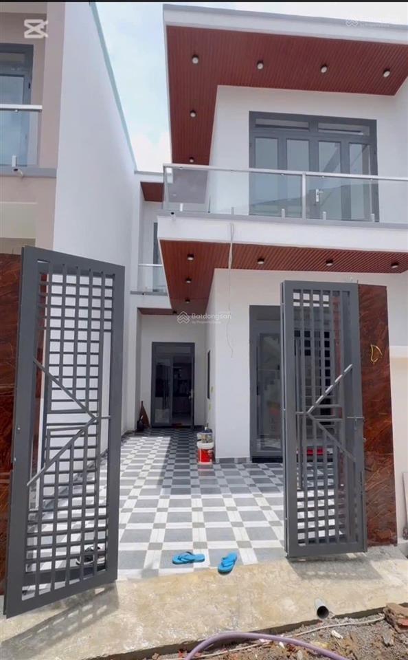 Bán nhà gần trục 16, gần cây xăng 75, giá nhà lầu bằng giá đất thôi, quá rẻ 4x20m thổ cư sổ riêng