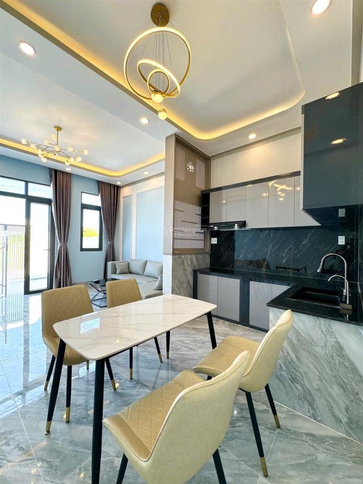 Làm gì còn căn nào đẹp như vầy ở tân triều mà giá chỉ cần trả trước 300 triệu thôi về ở ngay
