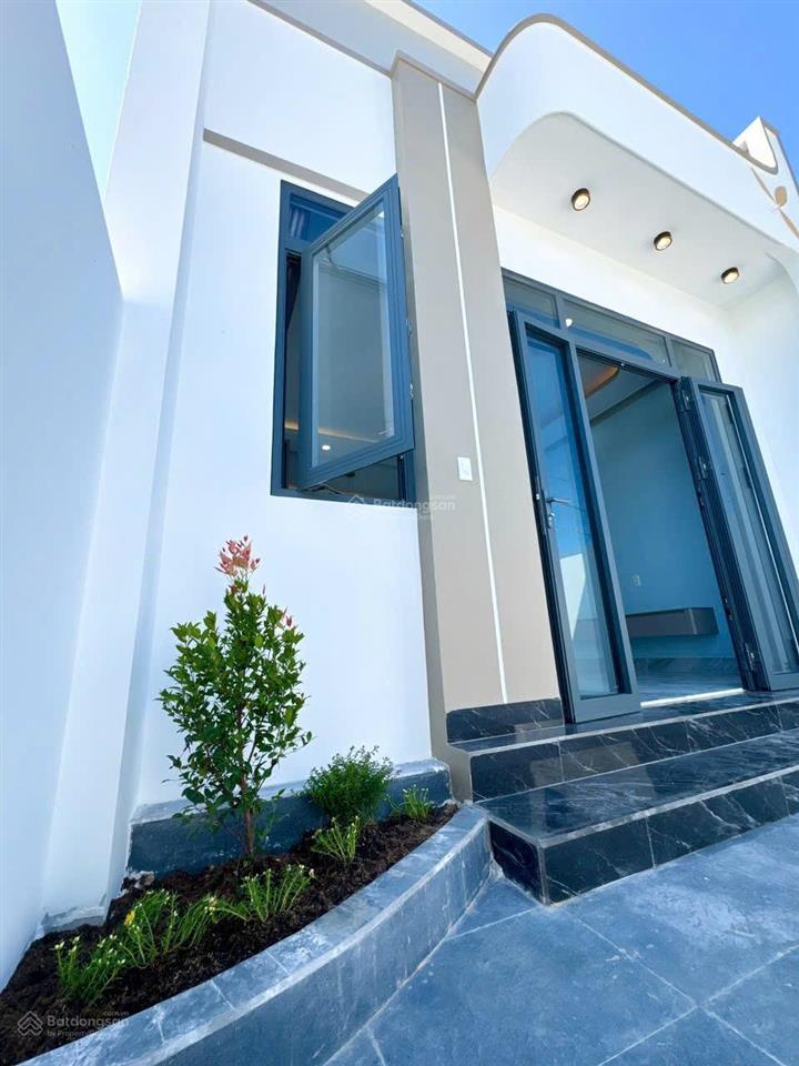 Làm gì còn căn nào đẹp như vầy ở tân triều mà giá chỉ cần trả trước 300 triệu thôi về ở ngay