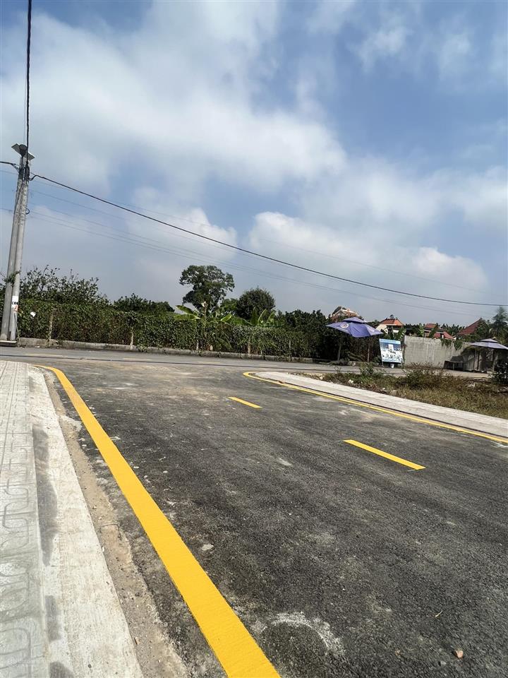 Bán lô đất nằm trong khu dân cư phường tân triều, đường xe hơi, diện tích 100m2 thổ cư 100% siêu rẻ