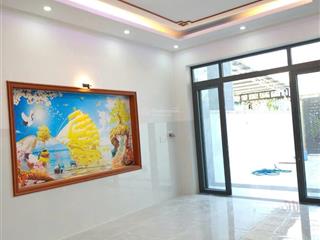 Cần bán căn nhà 1 trệt 1 lầu, hiện tại rẻ hơn thị trường 800 triệu, diện tích 65m2 full thổ cư