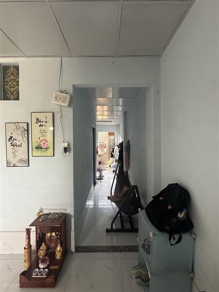 Chính chủ cần bán nhà chỉ 550 triệu gần chợ hoá an, vào và ở ngay diện tích 5x17  0937 024 ***