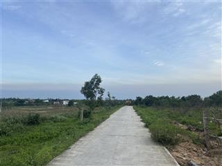 Mảnh đất có 580m2 thổ cư với chiều dài mặt tiền lên tới 60 mét mặt tiền bám đường. thấy biển được
