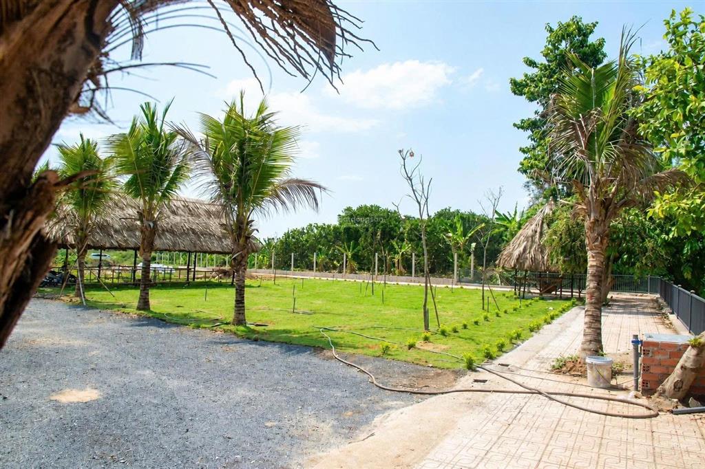 Bán đất ngay sông, diện tích nhỏ dễ mua dễ sở hữu chỉ 850 triệu đường nhựa sổ riêng thổ cư