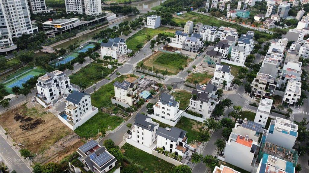 Lô 7x20m saigon mystery villas sổ riêng, vị trí đắc địa, 240tr/m2, tiềm năng đầu tư 0906 789 ***