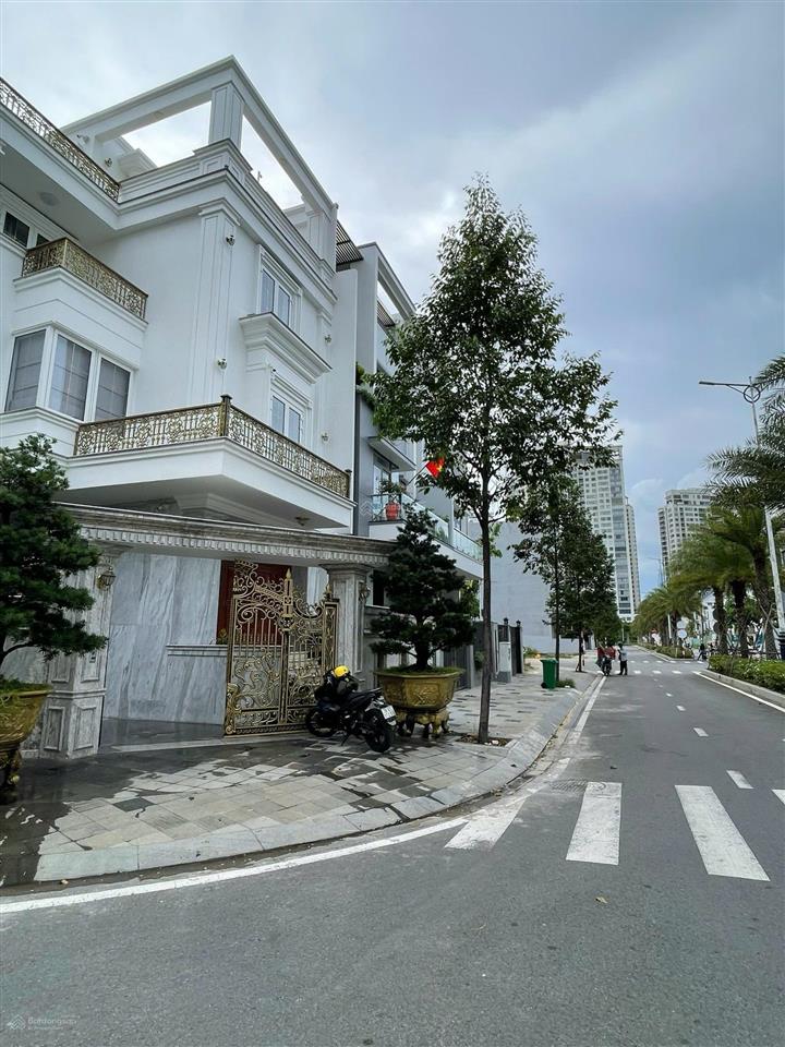Lô 7x20m saigon mystery villas sổ riêng, vị trí đắc địa, 240tr/m2, tiềm năng đầu tư 0906 789 ***