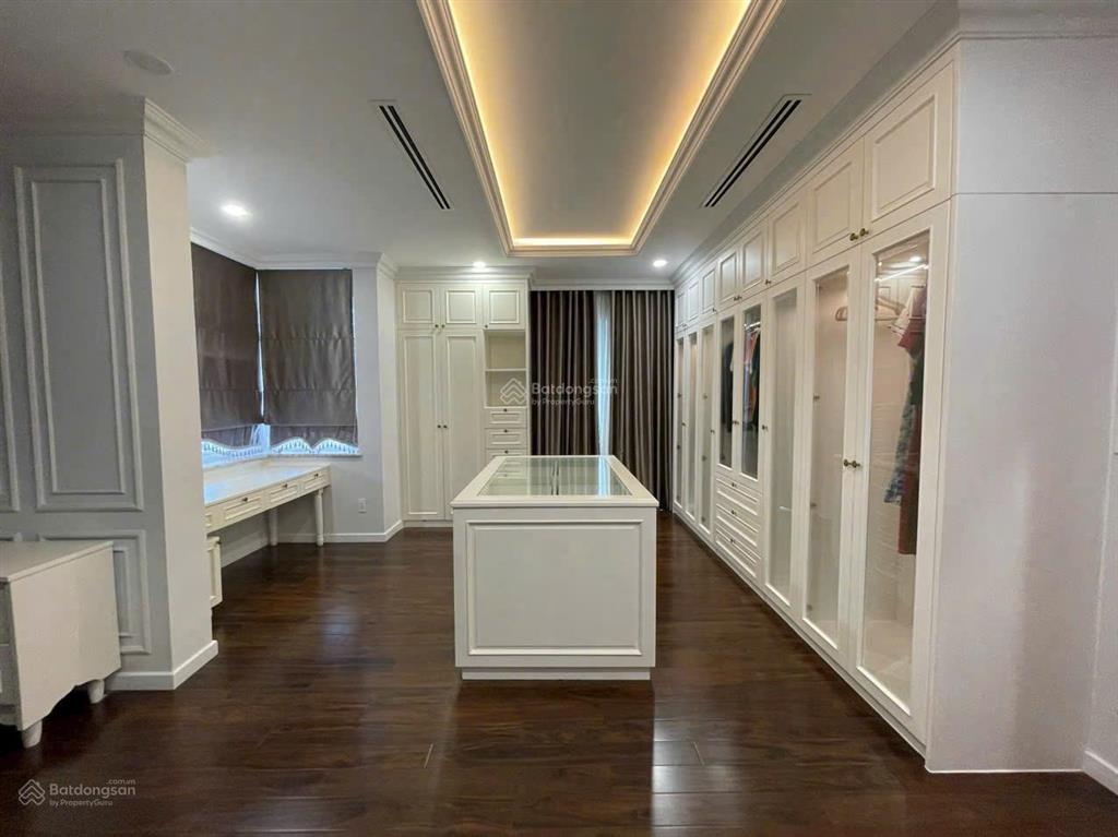 Chuyển nhượng nhà phố saigon mystery quận 2, căn góc 2 mặt tiền bao thuế phí chốt nhanh 0906 789 ***