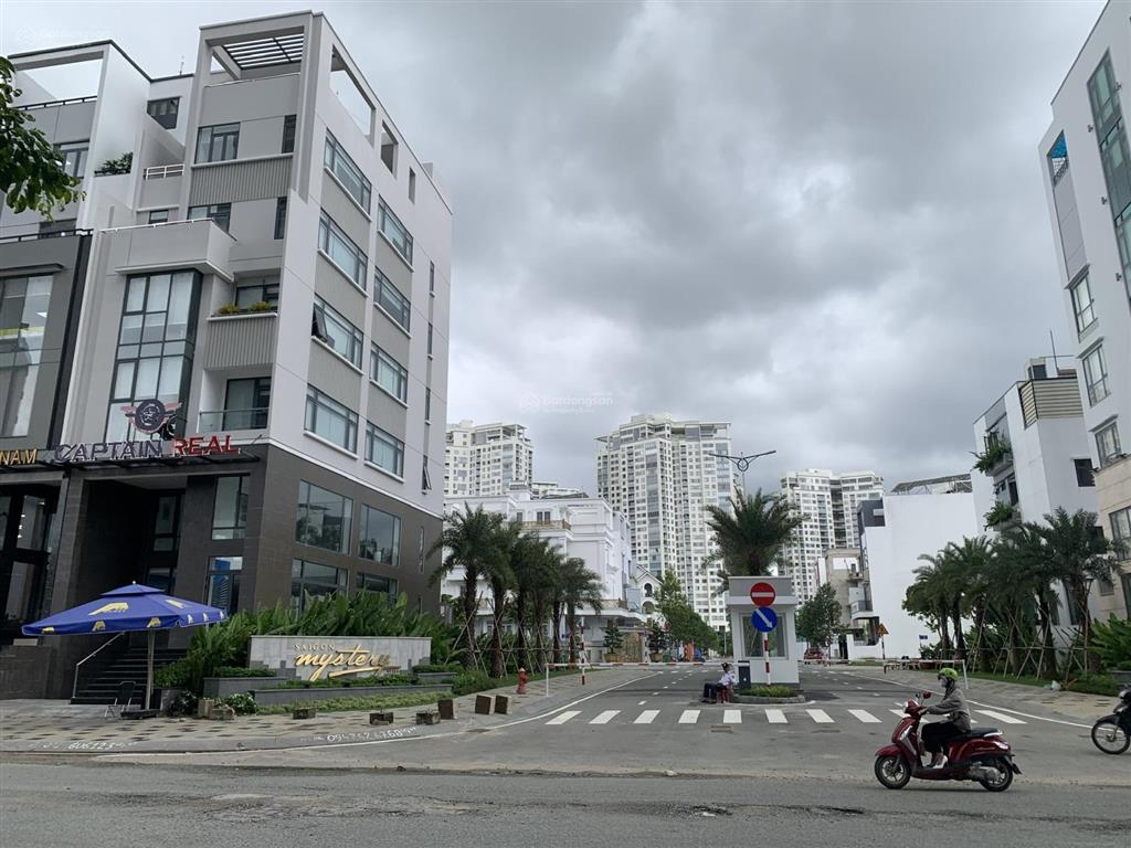 Bán tòa nhà kinh doanh 7 tầng đường bát nàn 9x21 giá 95 tỷ.  0906 789 ***