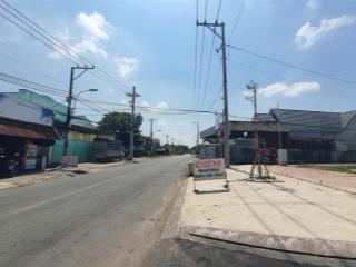 !!hot!! hot !!bán đất nền chợ bình chánh, 5x18m , sổ hổng riêng , mặt tiền 30m , hàng hiếm tại đây.