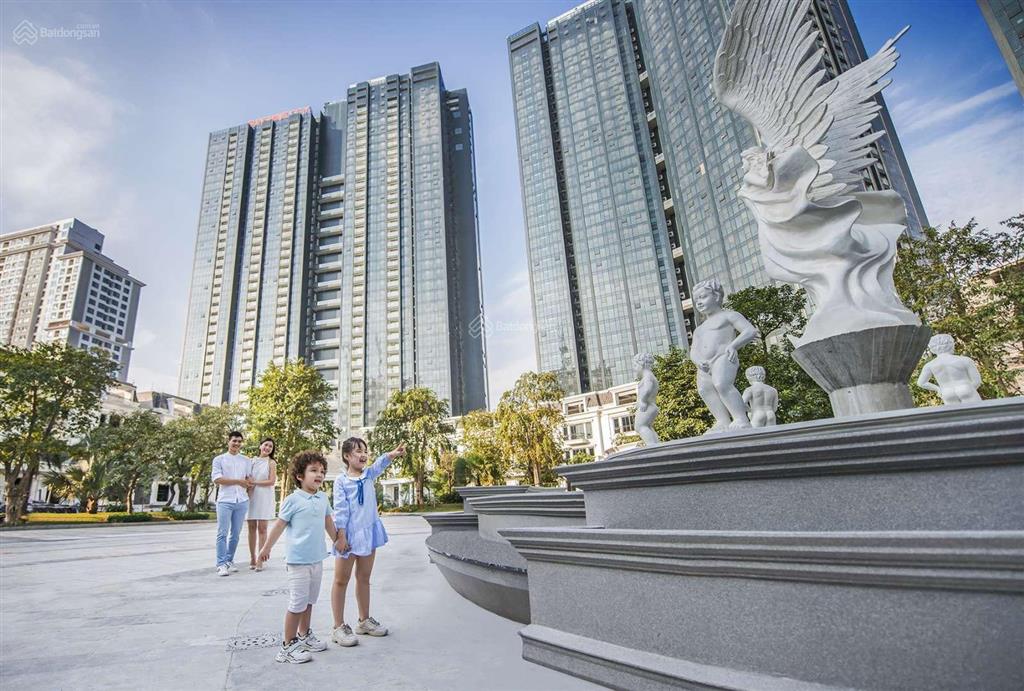 Biệt thự sunshine city view vòng xuyến trung tâm, 210m2, giá 360tr/m2