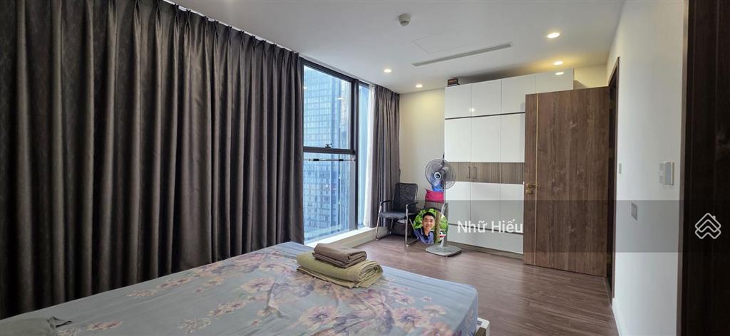 Cho thuê căn góc sunshine city s5, full nội thất, ở ngay, giá tốt