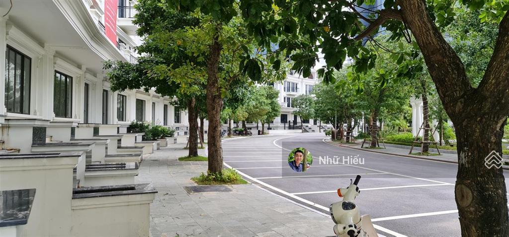Bán shophouse góc sunshine city, đang cho thuê dòng tiền cực tốt, 228m2 siêu phẩm