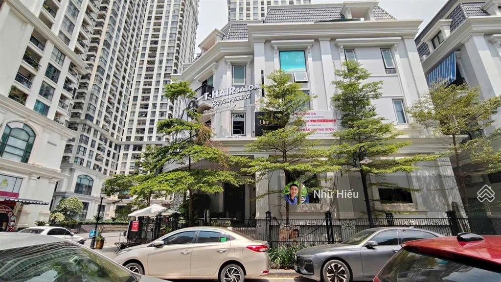 Hàng hiếm đầu rồng  biệt thự ciputra  1 hầm 4 tầng nổi  rẻ hơn thị trường 35%